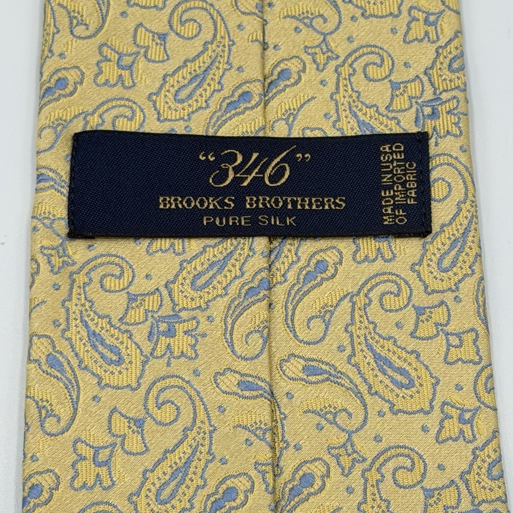 Brooks Brothers 346 Pure Silk‎ Tie Blue Yellow Paisley Necktie, Made in USA